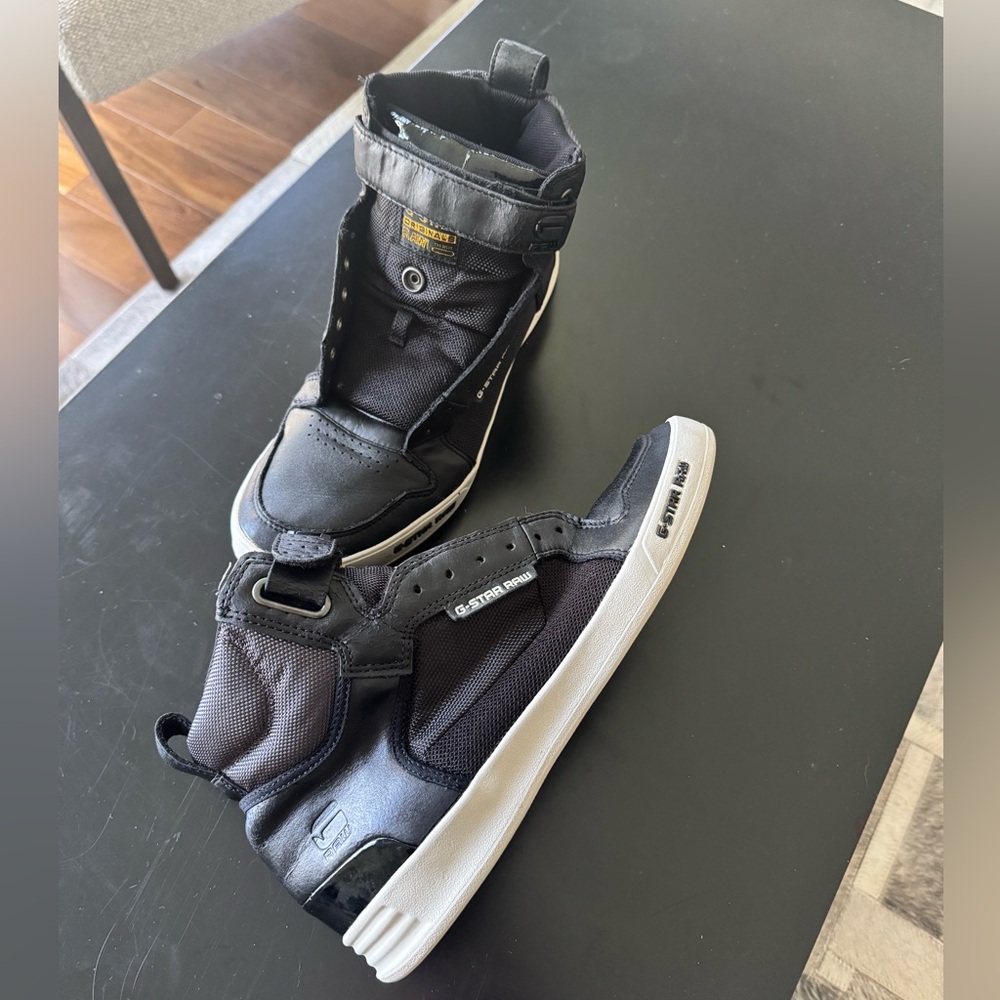 Vintage G-Star Black and White High-Top Sneakers *Mint Condition*